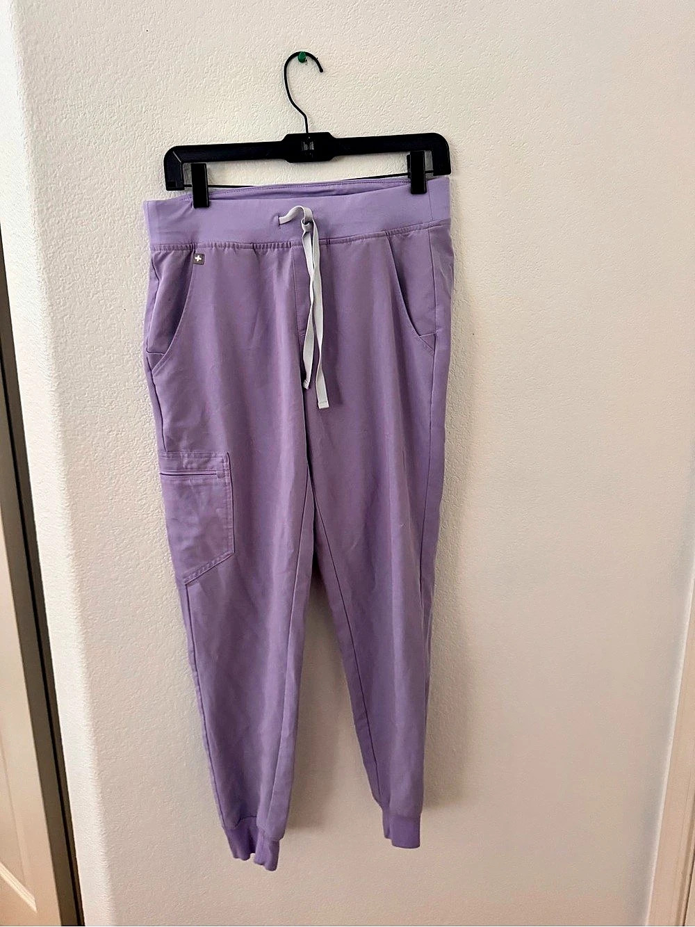 FIGS Zamora Lavender Jogger Scrub Pants Purple Small
